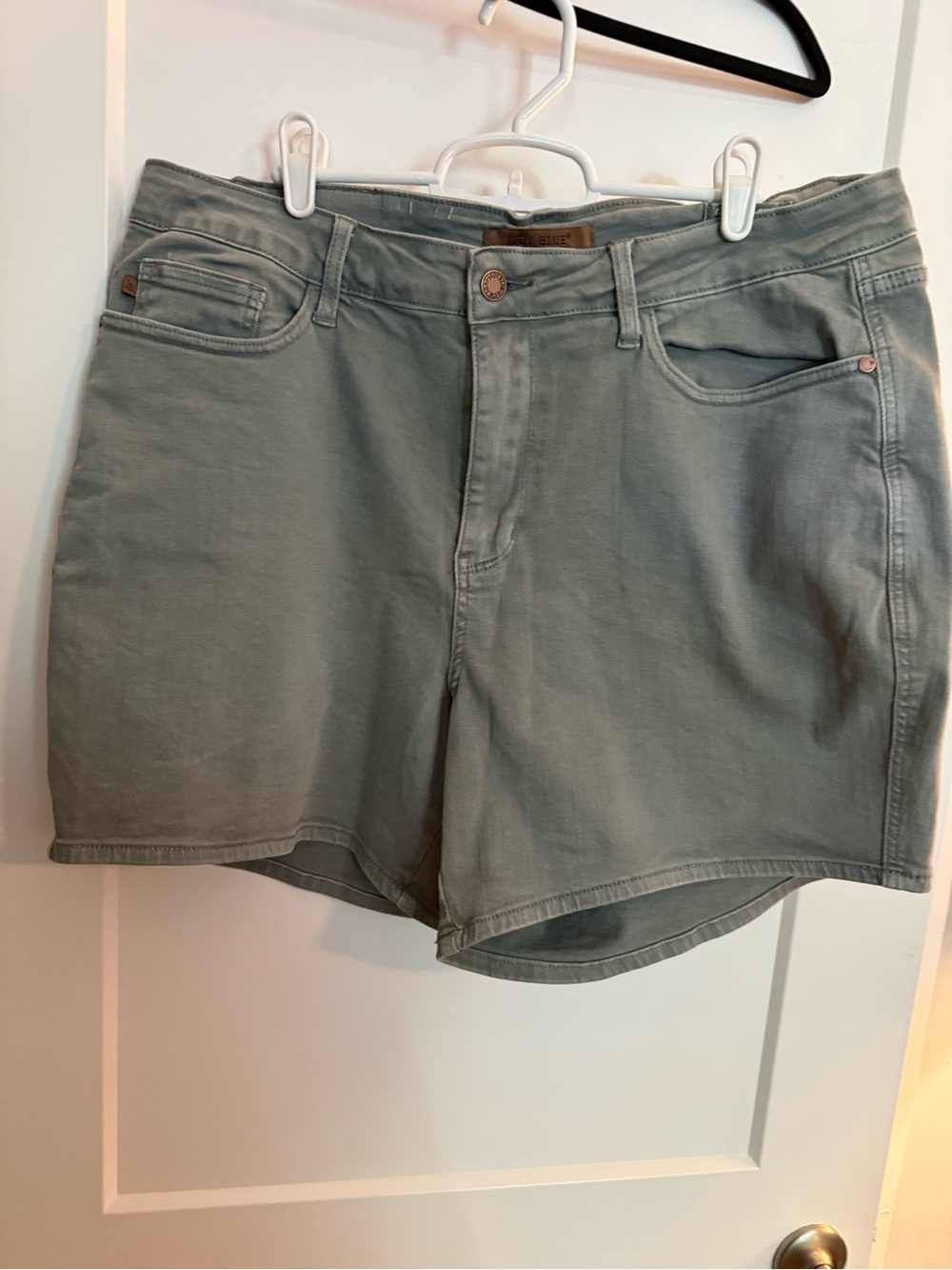 Judy Blue 2XL Sage Green Denim Shorts Stretch Mid Rise
